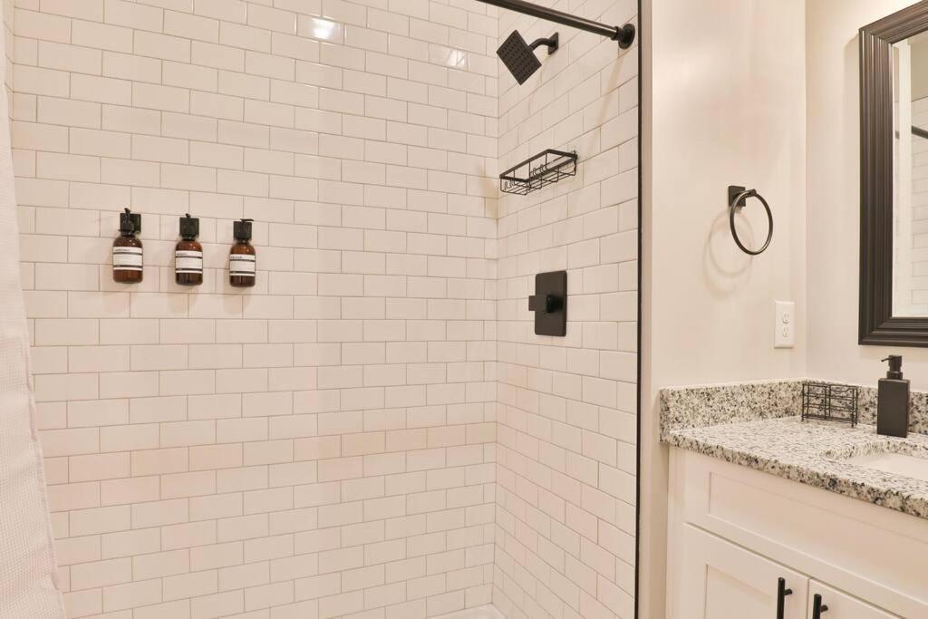 Quiet, And Cozy, Minutes From Nashville Attractions And Experiences! Exterior photo